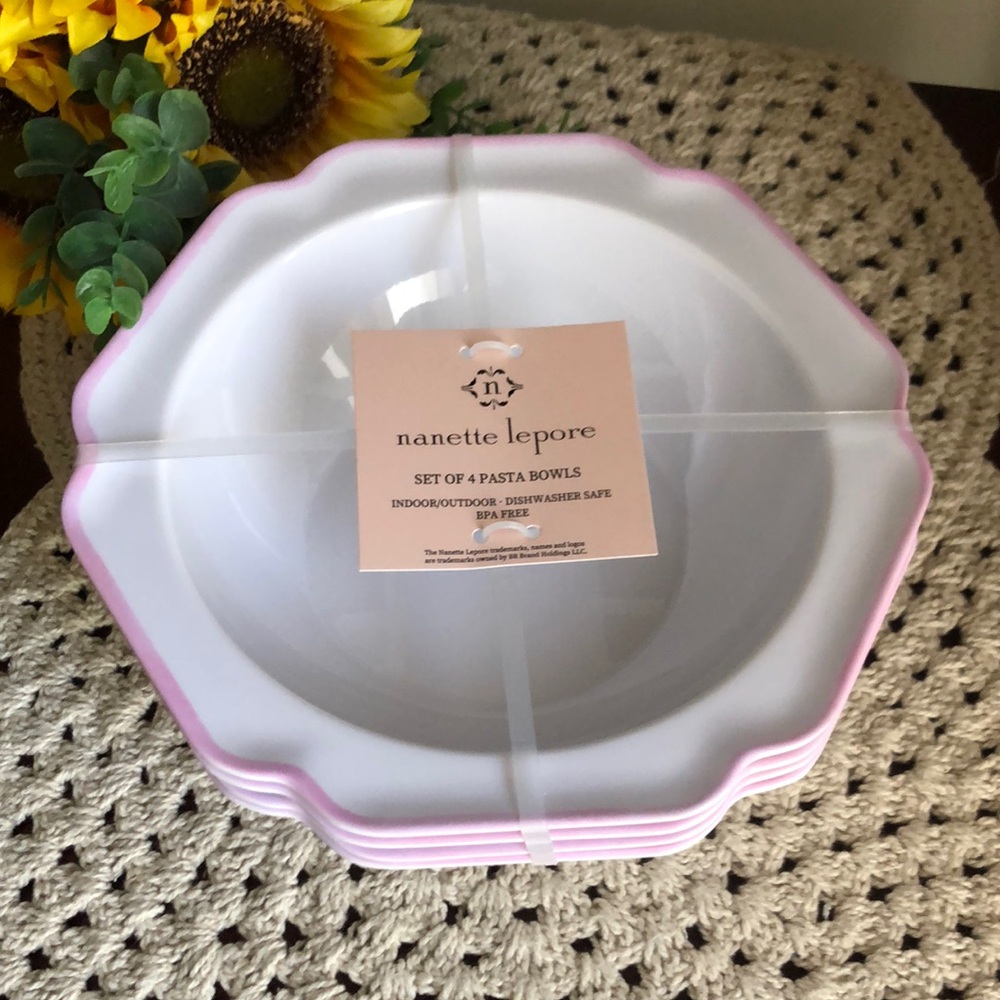 Nanette Lepore White Pasta Bowls with Pink Rim (Set of 4)